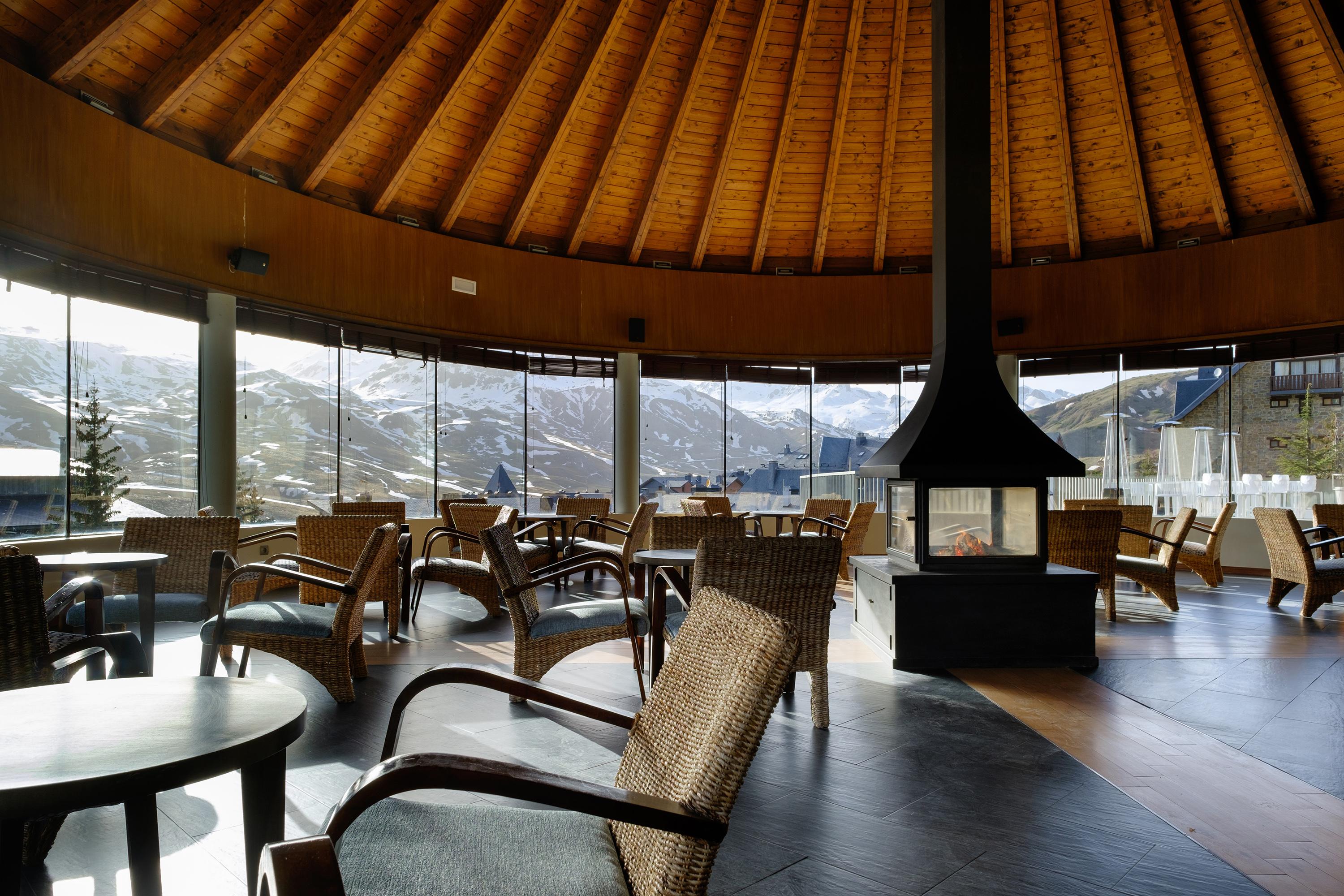 Snö Aragon Hills Hotell Formigal Exteriör bild