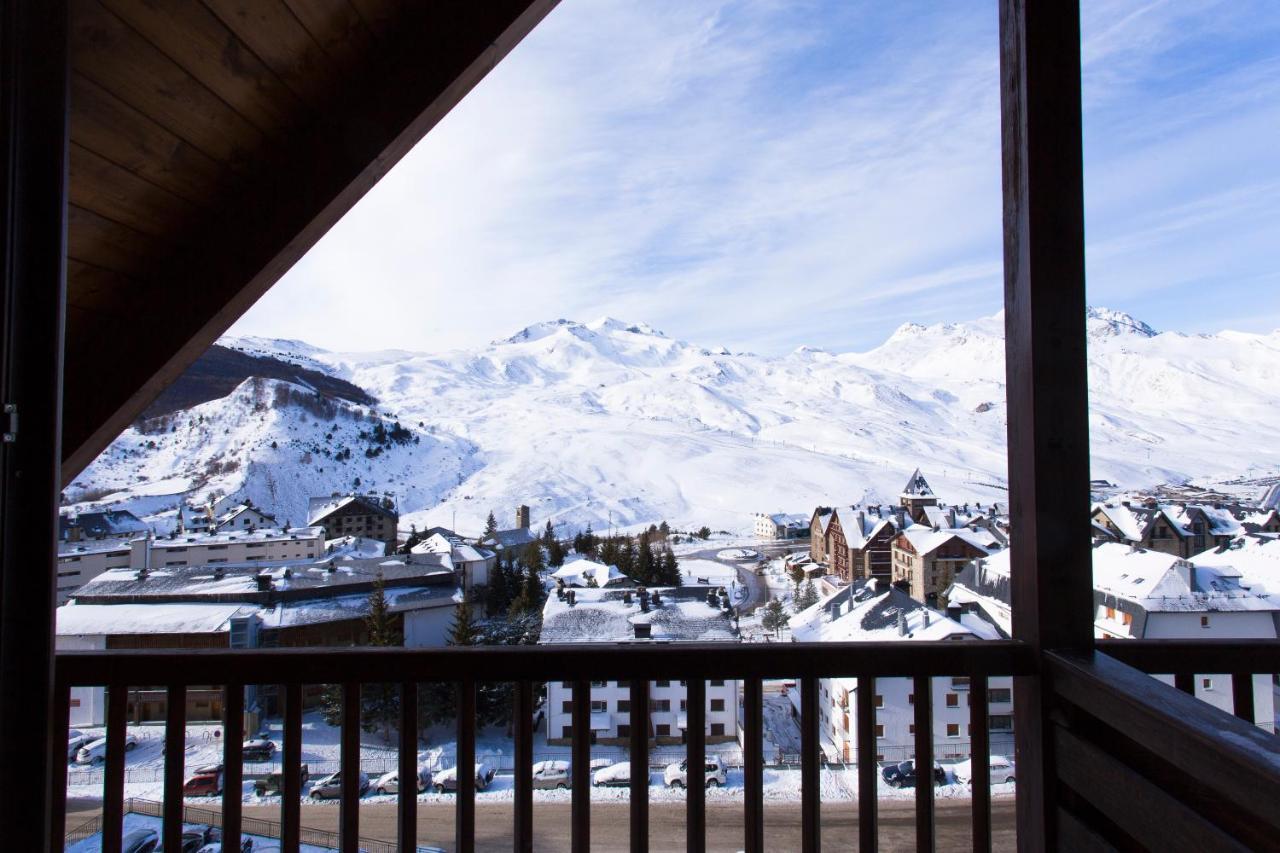 Snö Aragon Hills Hotell Formigal Exteriör bild